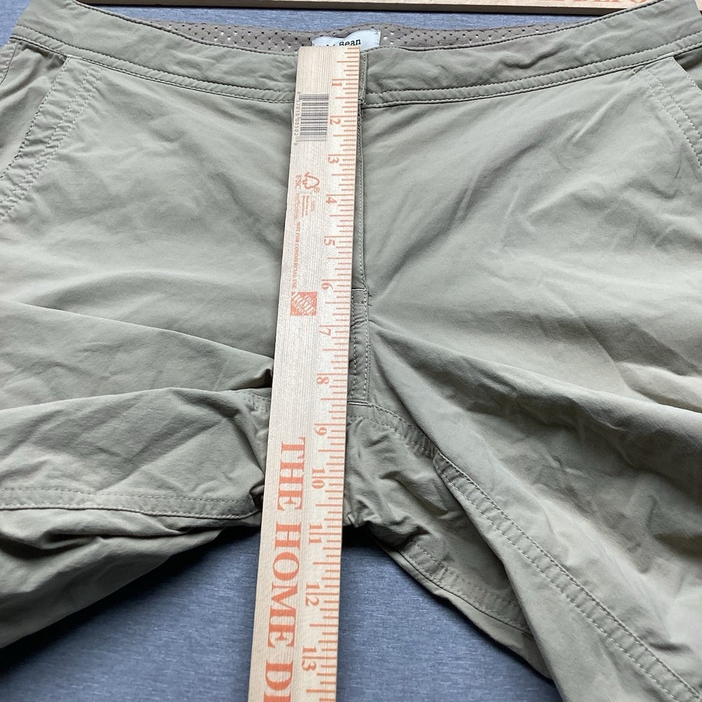 L.L. Bean Women's Size 8 Water-Repellent Comfort Shorts Mid-Rise Hiking Outdoor - Picture 2 of 7